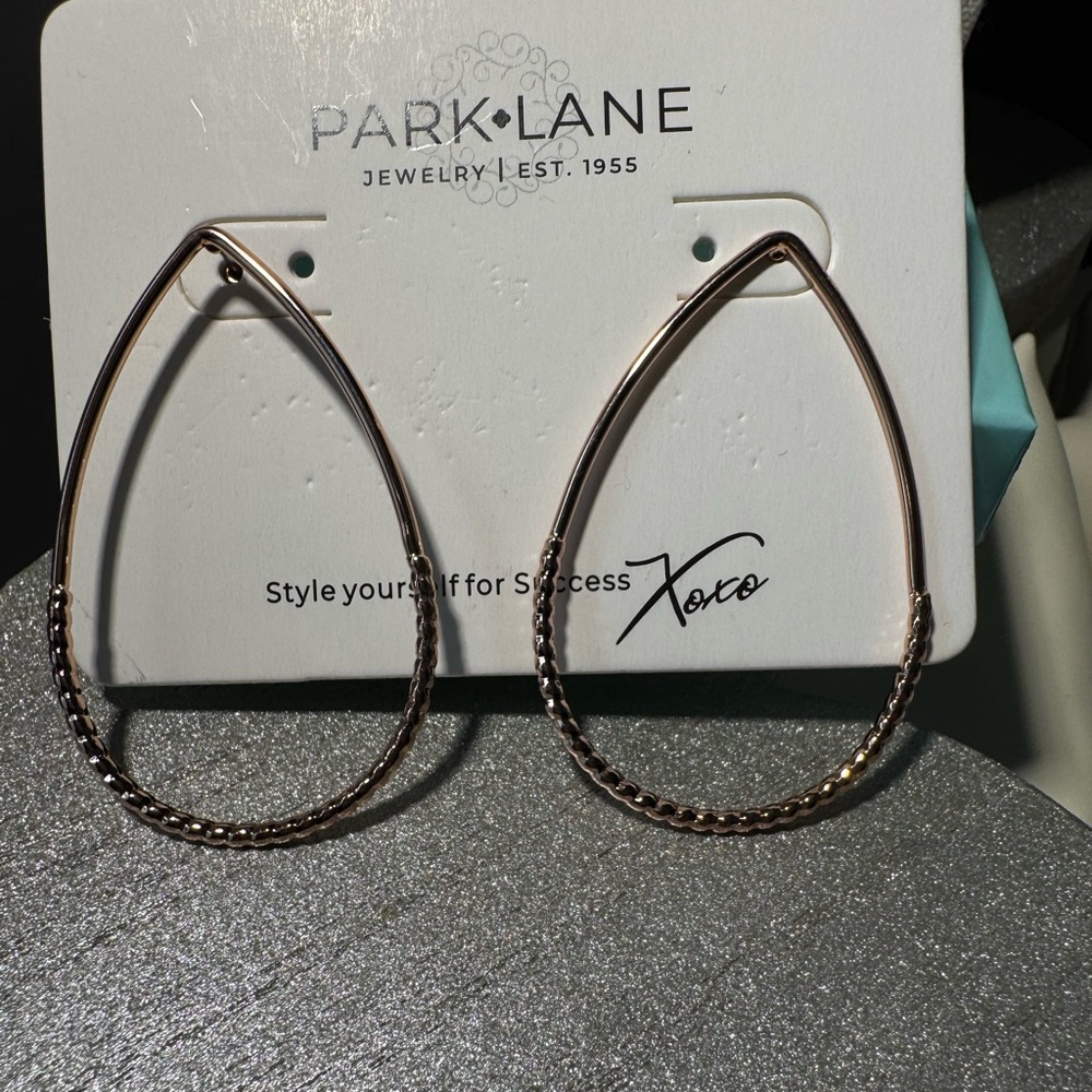 Park Lane Almond Earrings  Gold